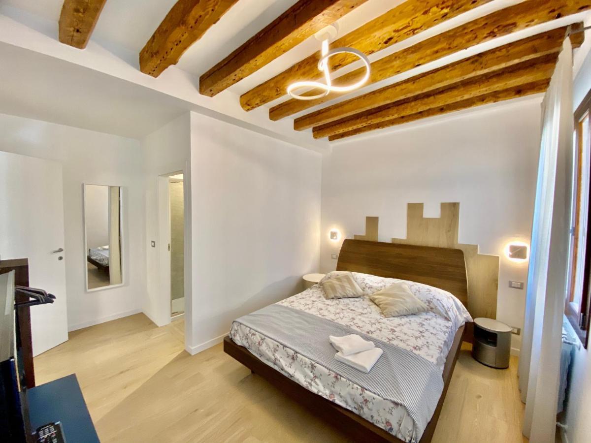 Suite House New Apartments Wi Fi Venice Island Extérieur photo