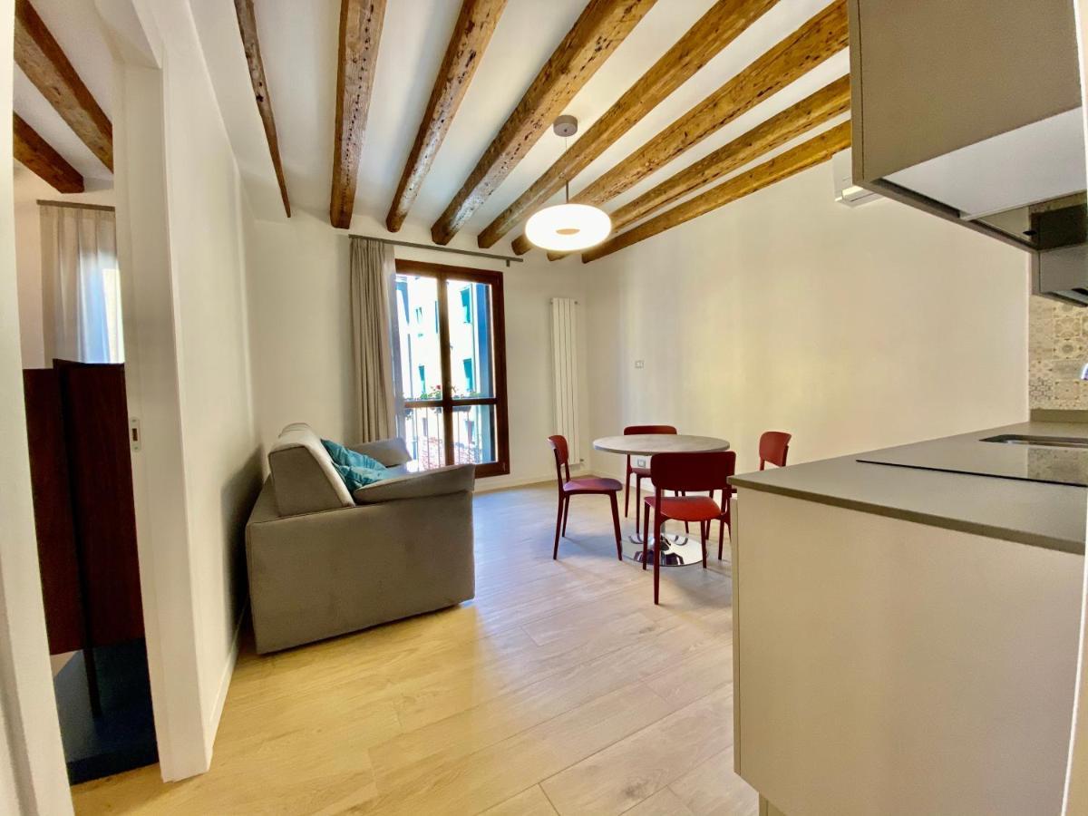 Suite House New Apartments Wi Fi Venice Island Extérieur photo