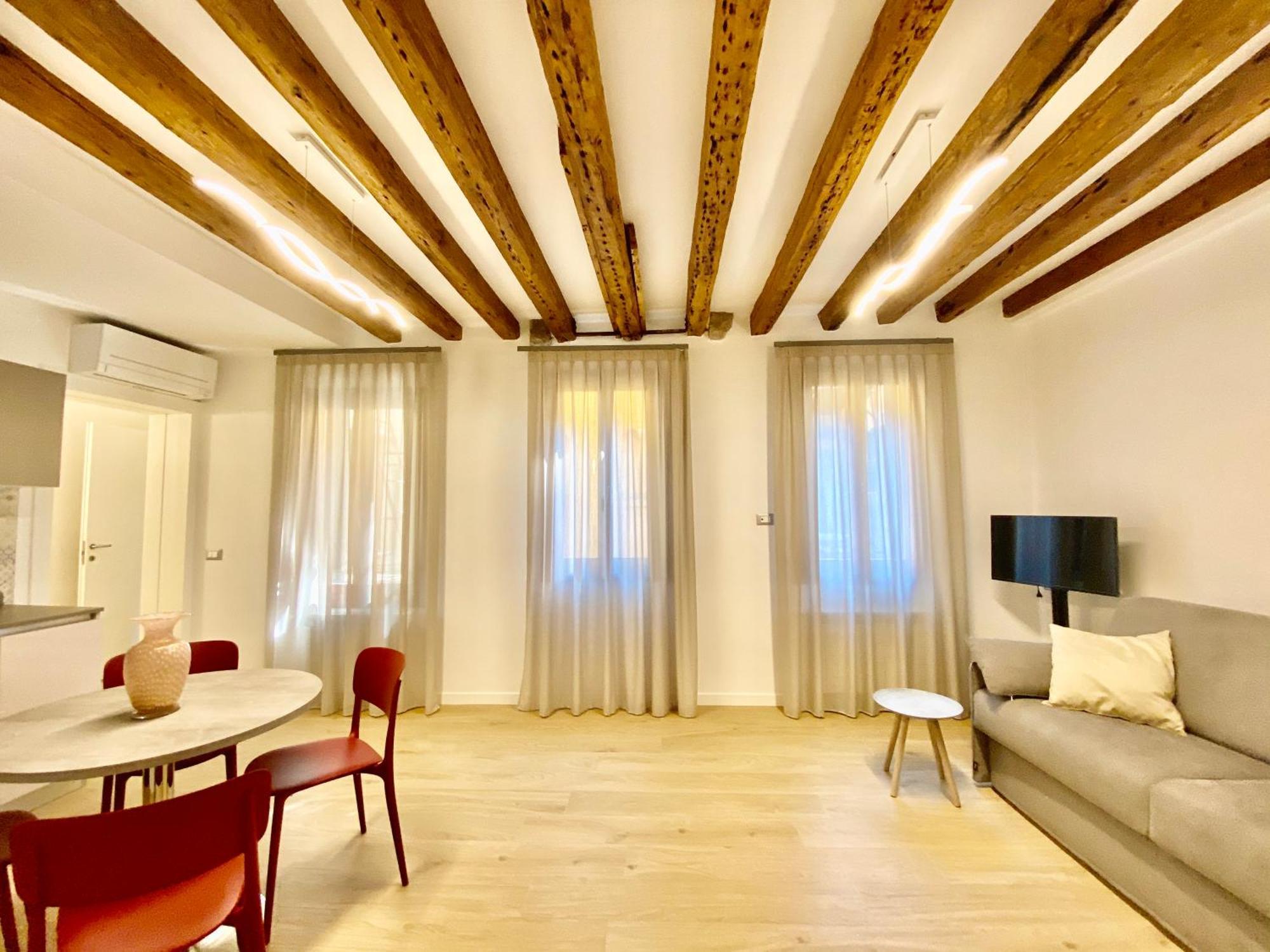 Suite House New Apartments Wi Fi Venice Island Extérieur photo