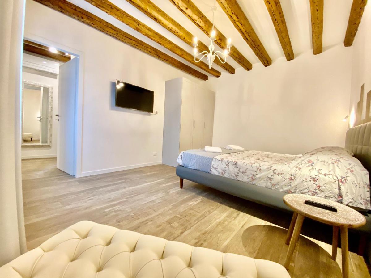 Suite House New Apartments Wi Fi Venice Island Extérieur photo