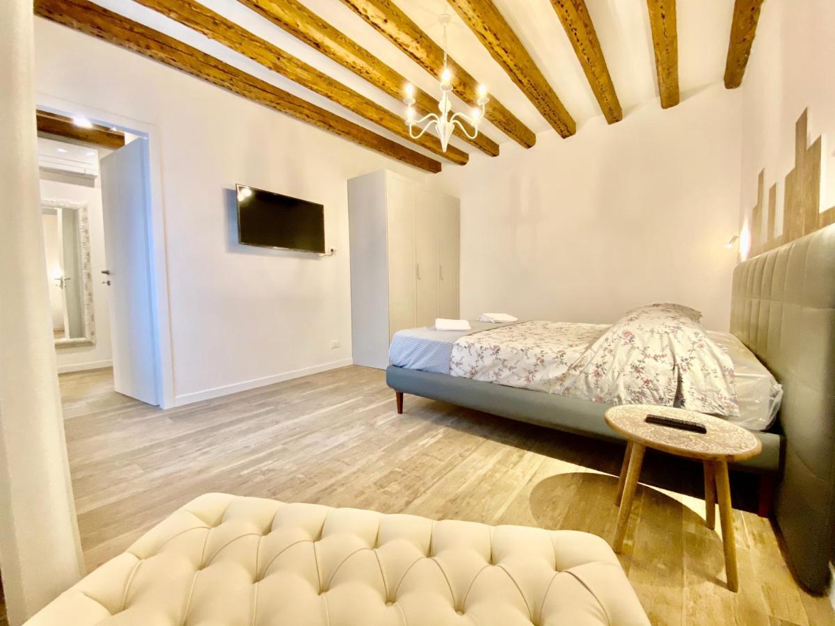 Suite House New Apartments Wi Fi Venice Island Extérieur photo